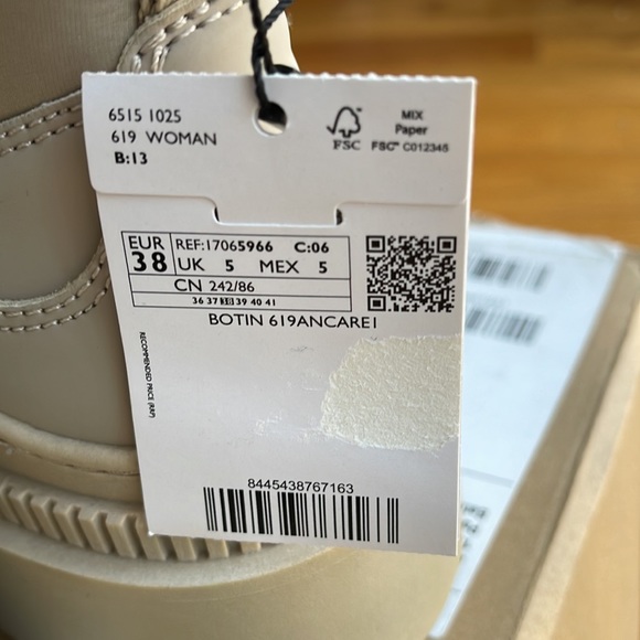 Mango Flat Rubberized Lug Boots - Picture 5 of 12